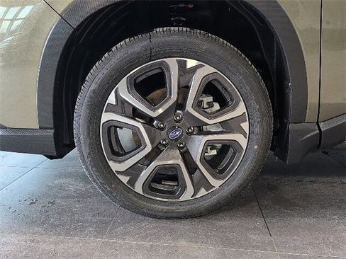 New 2026 Subaru Ascent Limited image 5