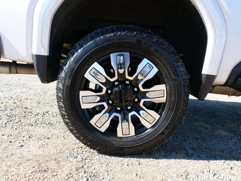 Certified 2024 GMC Sierra 2500 Denali w/ Denali Reserve Package image 12