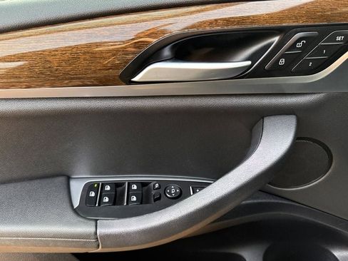 Used 2018 BMW X3 xDrive30i image 7