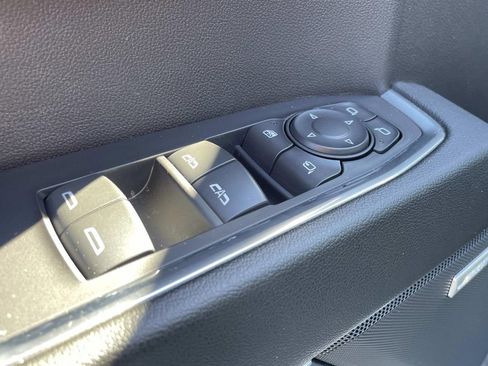 Used 2023 Chevrolet Silverado 1500 LTZ w/ LTZ Premium Package image 16