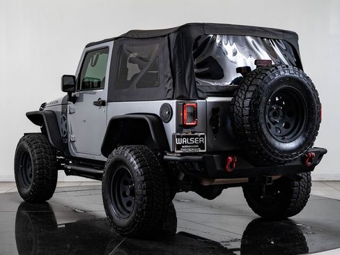 Used 2017 Jeep Wrangler Sport w/ Quick Order Package 24S AWD/4WD image 6