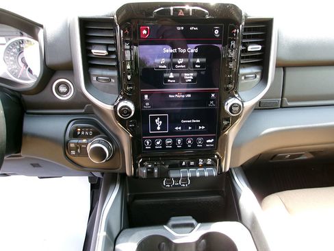 Used 2021 RAM 2500 Big Horn w/ Level B Equipment Group AWD/4WD image 21
