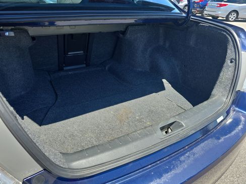 Used 2011 Honda Accord EX image 12