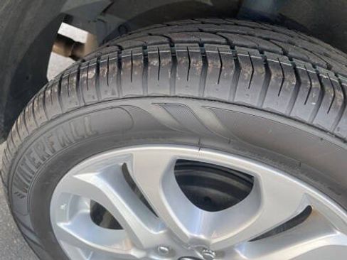 Used 2018 Toyota Yaris iA FWD image 7