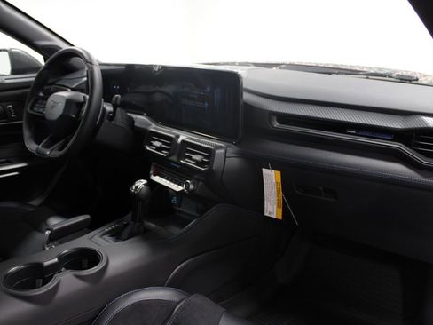 New 2025 Ford Mustang Dark Horse image 18