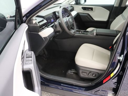 Used 2026 Toyota RAV4 Limited AWD/4WD image 14