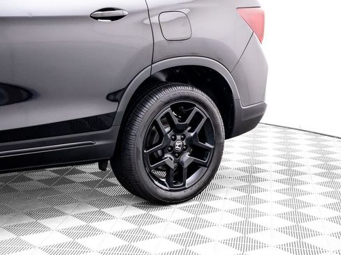 Certified 2024 Honda Passport Black Edition image 35