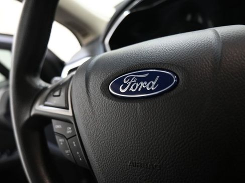 Used 2020 Ford Fusion SE AWD/4WD image 28