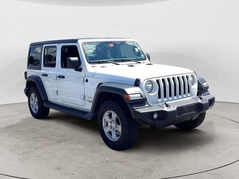 Used 2018 Jeep Wrangler Unlimited Sport S AWD/4WD image 7