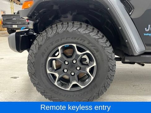 Used 2022 Jeep Wrangler Unlimited Rubicon 4xe AWD/4WD image 14