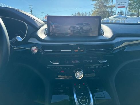 Used 2024 Acura MDX SH-AWD w/ Technology Package image 18