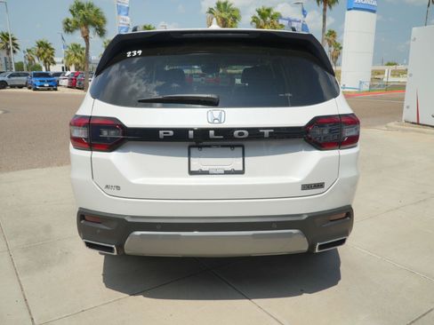 New 2026 Honda Pilot EX-L image 6