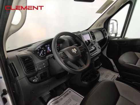 Used 2026 RAM ProMaster 2500 w/ Convenience Group FWD image 26