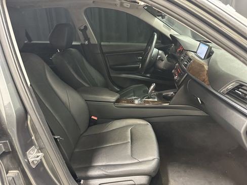 Used 2015 BMW 320i xDrive Sedan AWD/4WD image 33