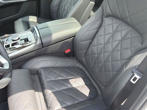 Used 2025 BMW X5 xDrive40i w/ Climate Comfort Package AWD/4WD image 30