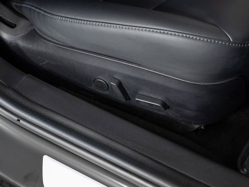 Used 2018 Tesla Model 3 Long Range image 28