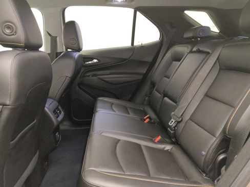 Used 2019 Chevrolet Equinox Premier image 18