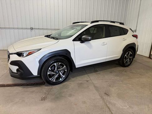 Certified 2024 Subaru Crosstrek 2.0i Premium AWD/4WD image 2