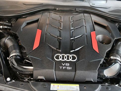 Used 2020 Audi S8 L w/ Full Leather Package image 27