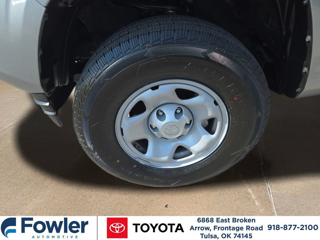 Certified 2023 Toyota Tacoma SR AWD/4WD image 26