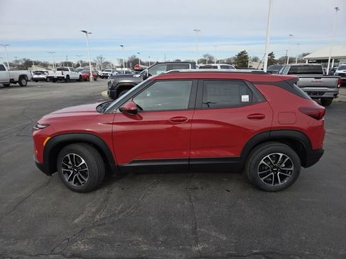 New 2026 Chevrolet TrailBlazer LT w/ Convenience Package image 25