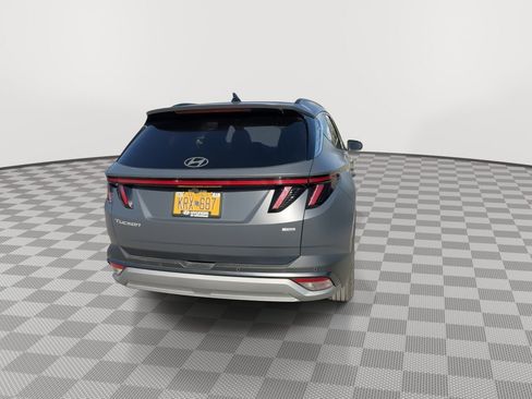 Used 2025 Hyundai Tucson Limited AWD/4WD image 7