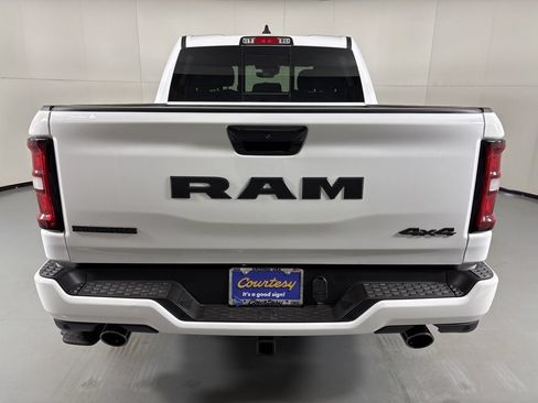 New 2026 RAM 1500 Big Horn w/ Night Edition AWD/4WD image 7