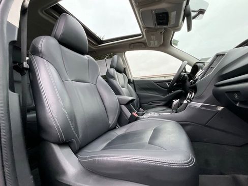 Used 2019 Subaru Forester Touring image 12