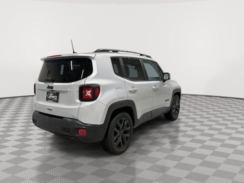 Used 2018 Jeep Renegade Altitude w/ Popular Equipment Group image 10