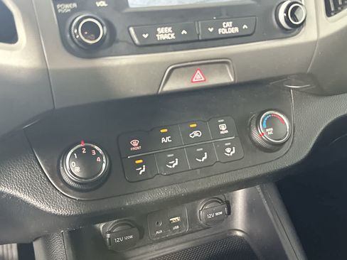 Used 2016 Kia Sportage LX w/ LX Popular Package AWD/4WD image 17
