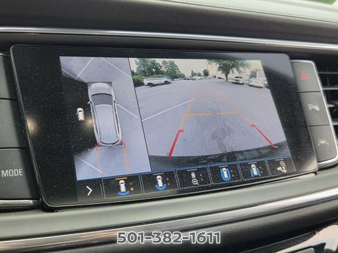 Used 2020 Buick Enclave Avenir w/ Avenir Technology Package FWD image 20
