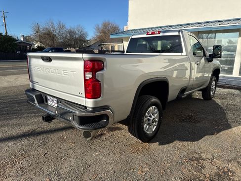 Used 2023 Chevrolet Silverado 2500 LT w/ Convenience Package image 5