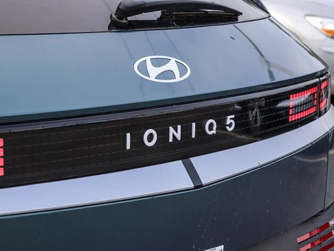 New 2026 Hyundai Ioniq 5 SEL RWD image 10