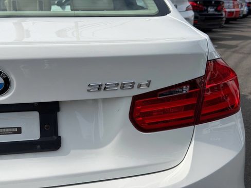 Used 2014 BMW 328d xDrive Sedan AWD/4WD image 7