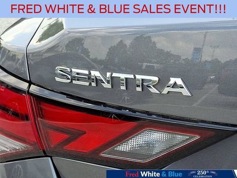 Used 2023 Nissan Sentra SV w/ SV Premium Package FWD image 31