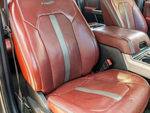 Used 2018 Ford F150 Platinum w/ Equipment Group 701A Luxury image 46