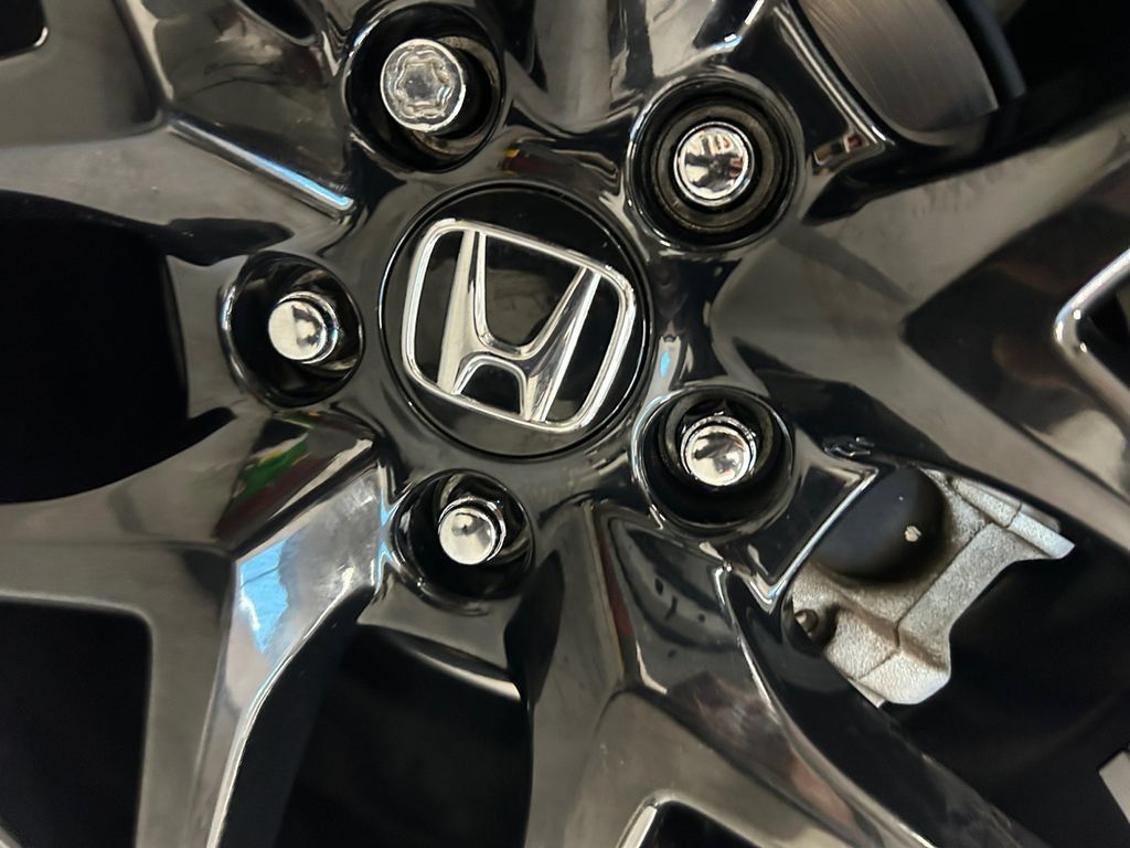 Used 2023 Honda Civic Sport image 18