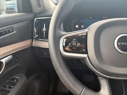 Used 2026 Volvo XC90 B6 Plus AWD/4WD image 26