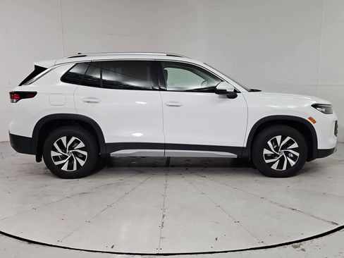 New 2026 Volkswagen Tiguan S AWD/4WD image 7