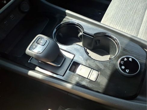 Certified 2023 Nissan Rogue SV AWD/4WD image 19