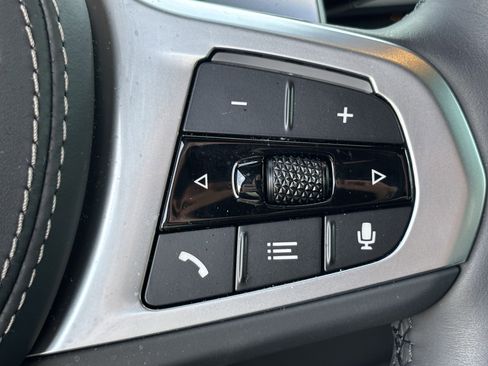 Used 2024 BMW X5 xDrive40i w/ Executive Package image 20