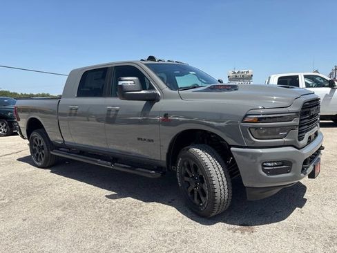 New 2026 RAM 2500 Laramie w/ Night Edition AWD/4WD image 6