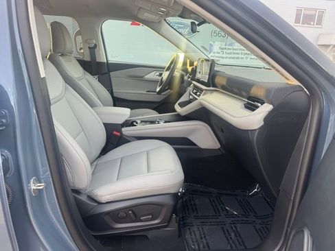 New 2026 Ford Explorer Active w/ Active Comfort Package image 29