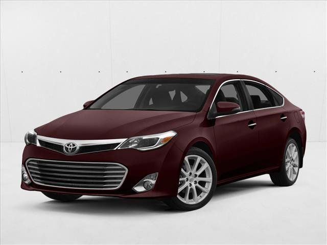 Used 2015 Toyota Avalon XLE FWD image 1