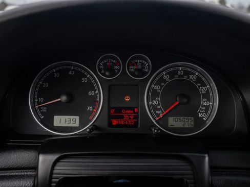 Used 2001 Volkswagen Passat GLX image 18