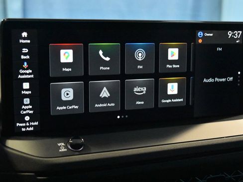 Used 2024 Honda Accord Touring image 12