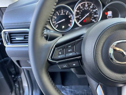 Certified 2025 MAZDA CX-5 AWD 2.5 S w/ Select Package image 18