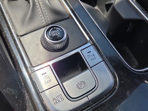 Used 2021 Kia Telluride LX FWD image 23