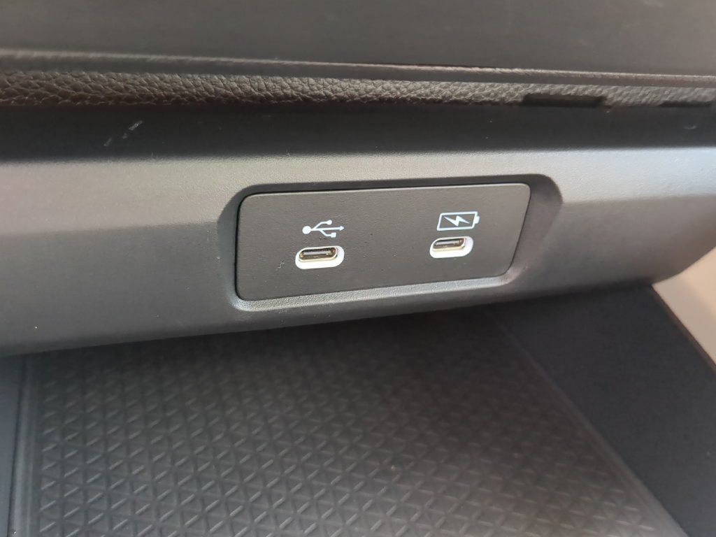 Certified 2025 Honda Accord LX image 18