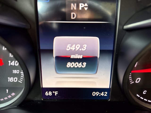 Used 2019 Mercedes-Benz GLC 300 4MATIC image 21